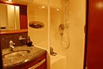 2005 Sea Ray 50' Sundancer photo 18