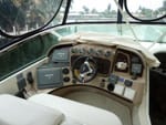 2006 Carver 56' Voyager Sky Lounge helm controls