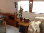 2006 Carver 56' Voyager Sky Lounge lounge 3