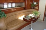 2006 Sea Ray 44' Sundancer dining area