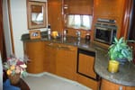 2006 Sea Ray 44' Sundancer photo 8