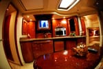 2006 Sea Ray 44' Sundancer cabin