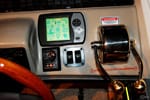2006 Sea Ray 44' Sundancer helm controls