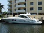2006 Sea Ray 48' 480 Sundancer exterior
