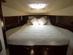 2006 Sea Ray 48' 480 Sundancer master stateroom