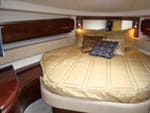 2007 Sea Ray 52' Sundancer master stateroom