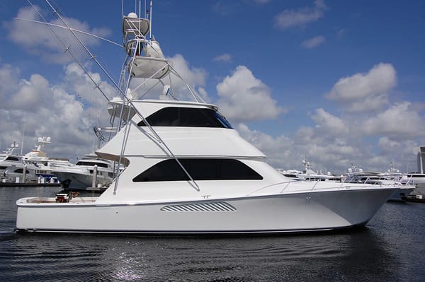 2007 64' Viking Enclosed Bridge